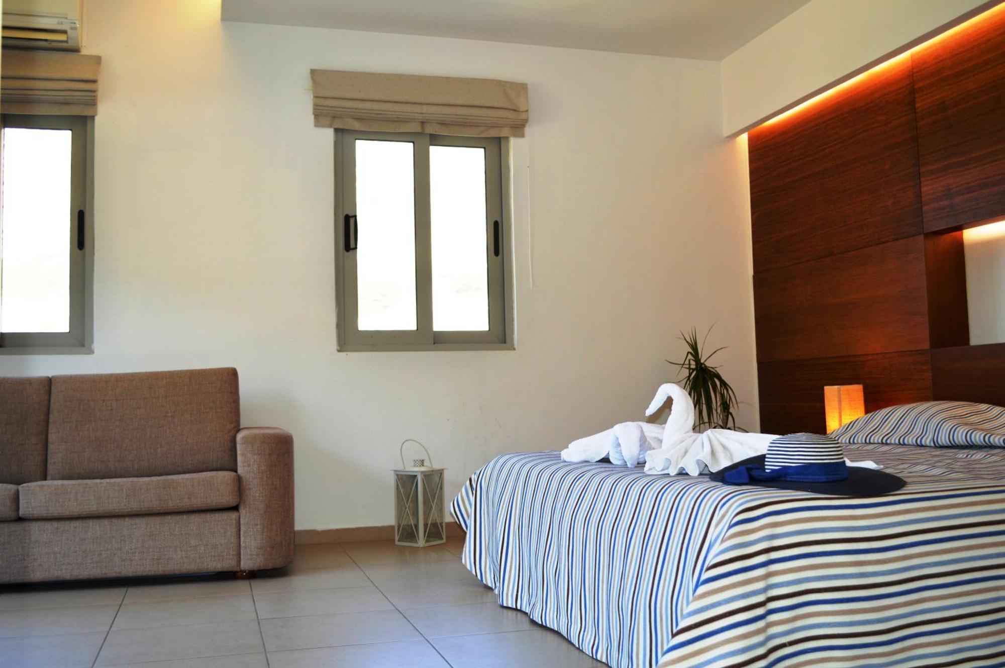 Matala Bay Hotel & Apartments Bilik gambar