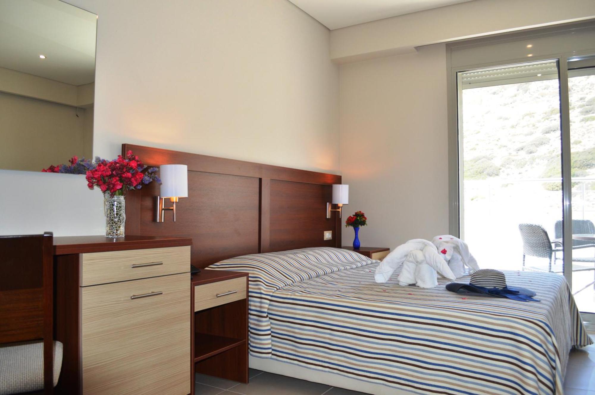 Matala Bay Hotel & Apartments Bilik gambar