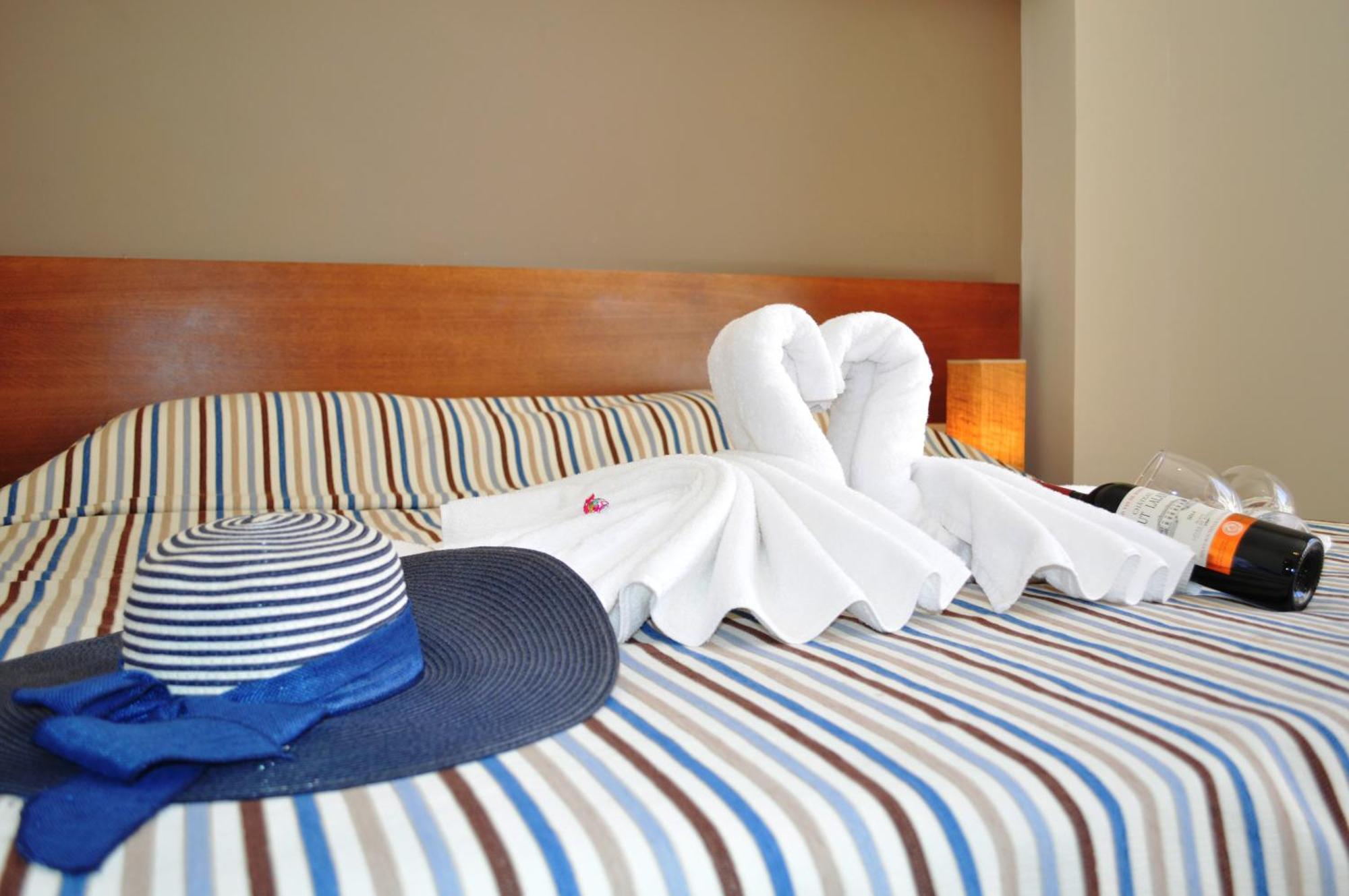 Matala Bay Hotel & Apartments Luaran gambar